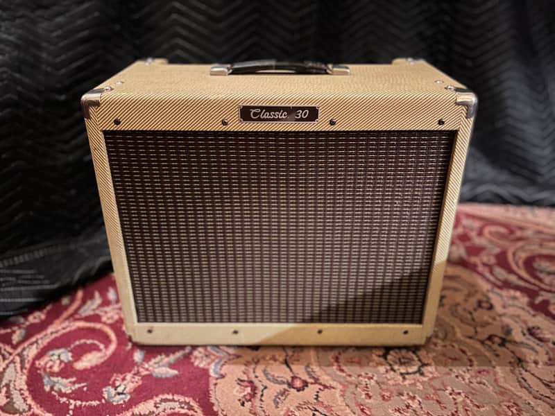 Peavey Classic 30 2-Channel 30-Watt 1x12" Guitar Combo 1994 - 2014 - Tweed image 1