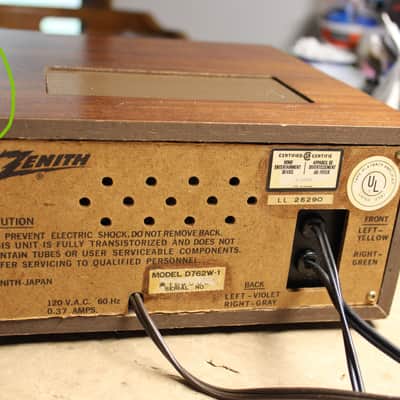 Restored Zenith D762W-1 8 track player image 13