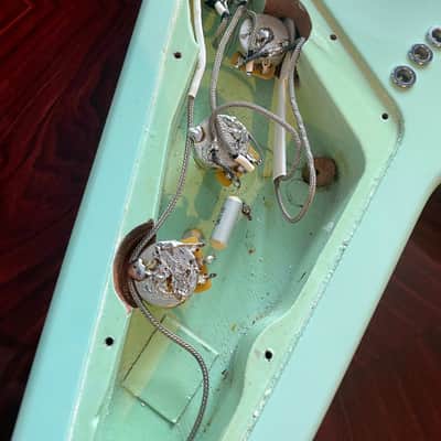 Gibson Flying V 1986 - Seafoam Green image 17