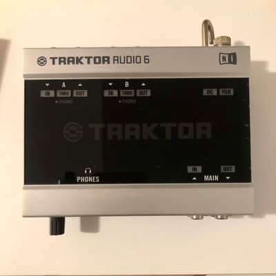 Traktor Audio 6 Native Instruments USB Audio Interface image 1