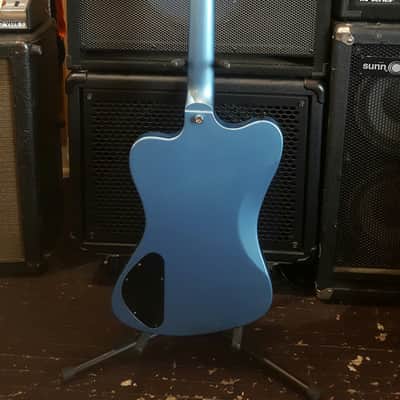 2013 Gibson Thunderbird Non-Reverse image 4
