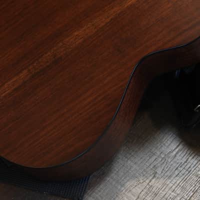 Minty! 2017 Taylor 322ce 12-Fret Tasmanian Blackwood Acoustic Guitar Natural + OHSC image 16