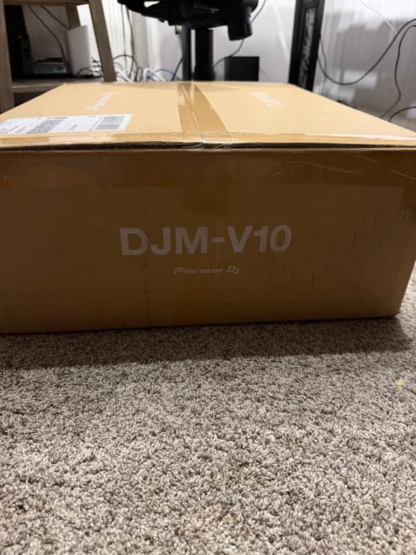 Pioneer DJM-V10 6-Channel Professional Mixer