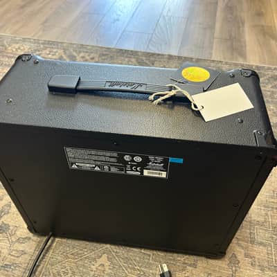 Marshall MG MG30DFX 2-Channel 30-Watt 1x10" Solid State Guitar Combo w/ foot pedal image 5