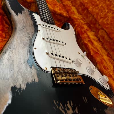Fender Custom Shop 1961 - Black, Gold Hardware, Parchment Guard, Super Heavy Relic image 1