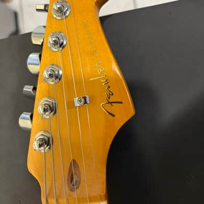 Fender Ultra Strat 2021 - Metalic Blue image 9