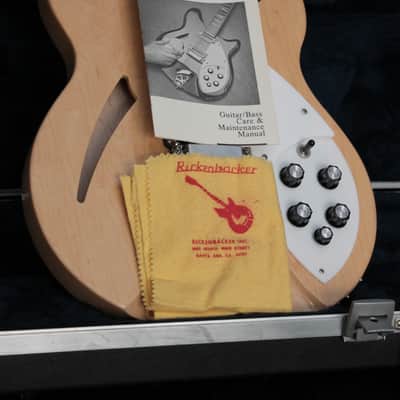 Rickenbacker 330/12 2013 - Mapleglo image 9