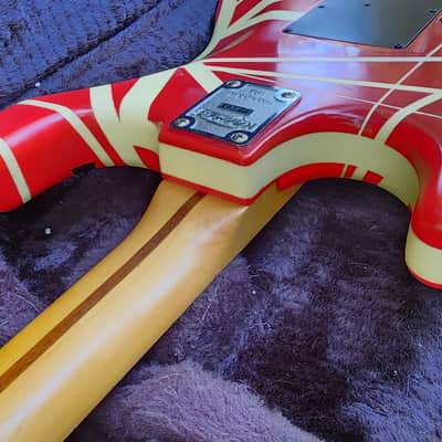 Kramer Baretta 1983 - 1989 - Red Paul Unkert UNK 5150 84 VH Striped USA image 5