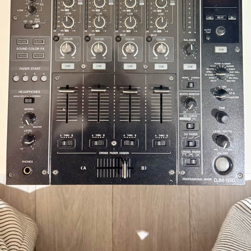 2018 Pioneer DJM-850 Black