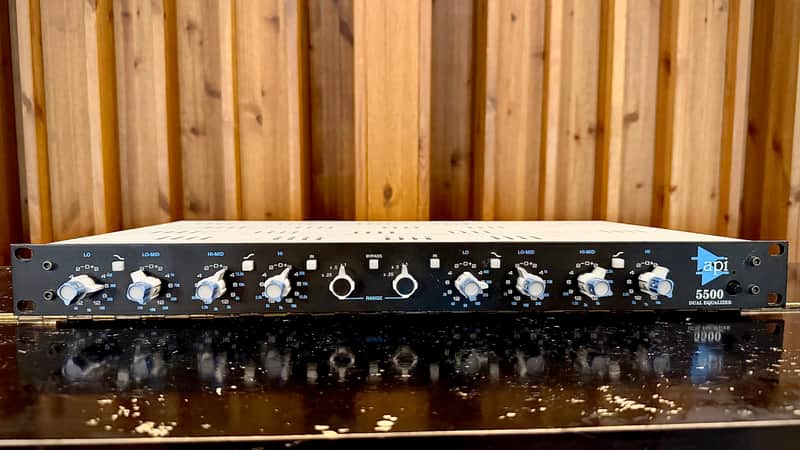 API 5500 Dual 4-Band Equalizer image 1
