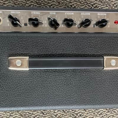Fender Blues Junior, 1 x 12" all Tube 15 Watt Amplifier with cover - Made in USA image 7