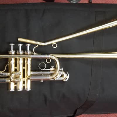 Berkeley 3 in 1 Jazz Bent Trumpet in C ( w/2nd Herald Bell) image 7