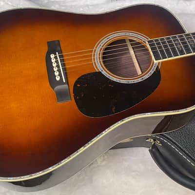 NEW ! Martin D-41 - NEW Spec - 10Y25D41AMBERTONE - Authorized Dealer - Ambertone Finish - 4.3lbs - G07742 Bild 3