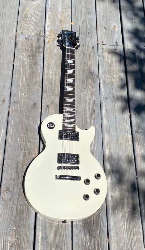 MASTER CERTIFIED: 2010 Gibson Les Paul Studio – Alpine White – Ebony Fretboard - Black Hardware – Pro Setup – $1599 USD | FREE SHIPPING image 1