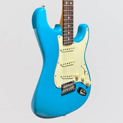 Fender American Pro II Stratocaster USA Electric Guitar 2024 - Miami Blue image 2