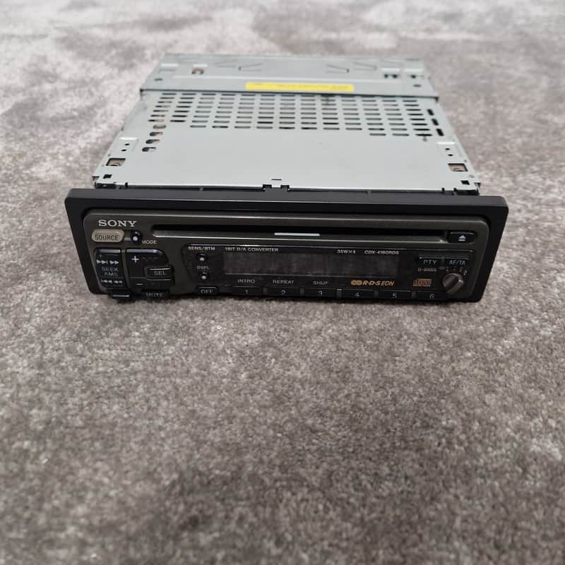2005 Sony CDX-F5550 Black