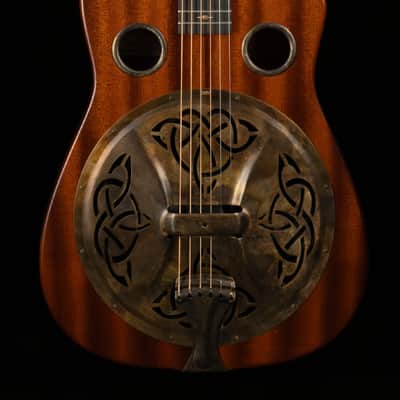 Beard Trailhead Mahogany, E Body Round Neck, Tobacco, Fishman Nashville Pickup - NEW image 6