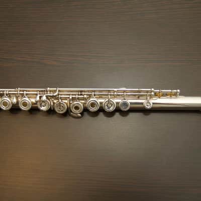 Yamaha YFL-674 Sterling Silver, B Foot, Open Hole, Offset G, Split E, Heavy Wall, C# Trill image 5