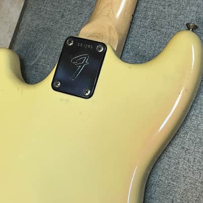 1975 Fender Musicmaster Bass Guitar Olympic White image 6