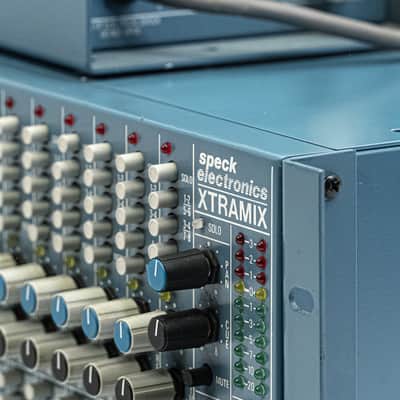 Speck Electronics XTRAMIX — Ultra-Compact SSM Line Mixer w/ PS-3 Power Supply image 6