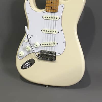 LEFTY! Vintage Fender Strat ‘67 Reissue Blonde Relic ST60s Staggered Pups Maple Neck 7.5 Lb HSC image 2