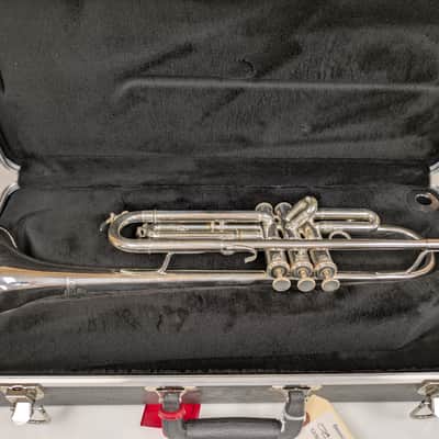 Besson International -Besson International Trumpet – Bb Trumpet – Like-New Condition Lacquer SM#3683 image 7