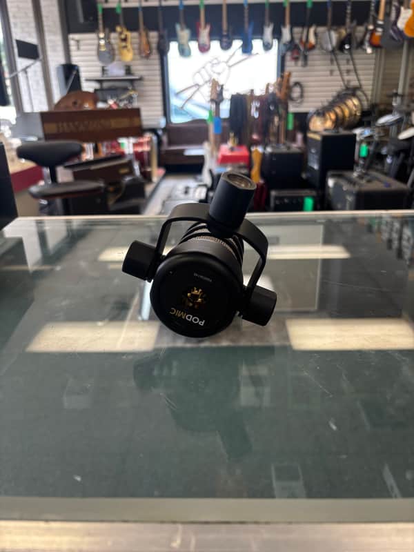 RODE PodMic Cardioid Dynamic Podcasting Microphone 2019 - Present - Black image 1