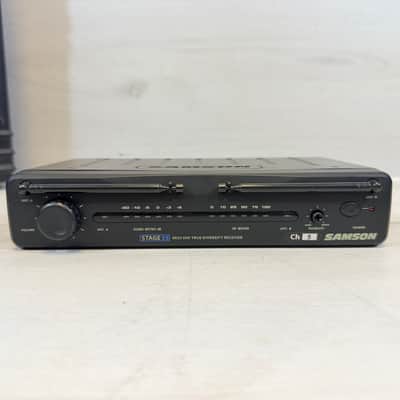 Samson Stage 55 Wireless System ST5 Bodypack SR55 Receiver w/ Case & Mic image 2
