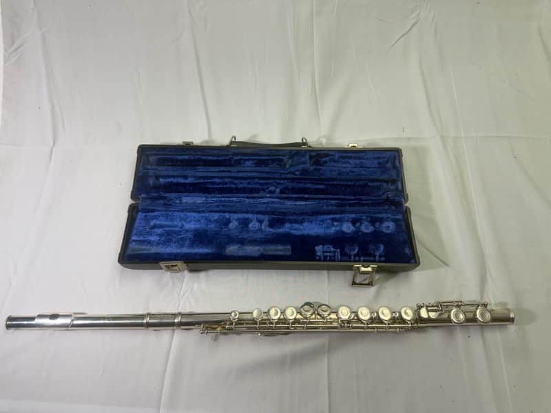 2SP Gemeinhardt USA student C flute JUST SERVICED Plays Perfectly. image 1