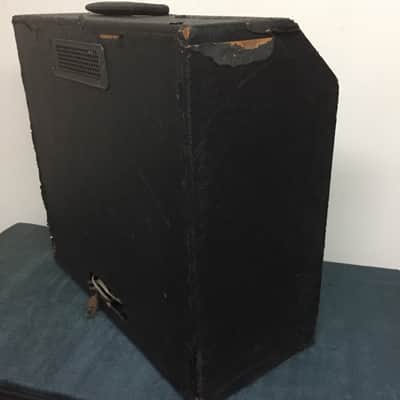 Tele-tone Tube Combo with Tremolo Mid 60's MIJ image 3