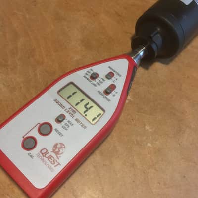 Quest 2100 Sound Level Meter with QC10 Calibrator image 4