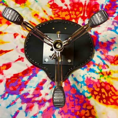 Roc N Soc Spindle Drum Throne image 6