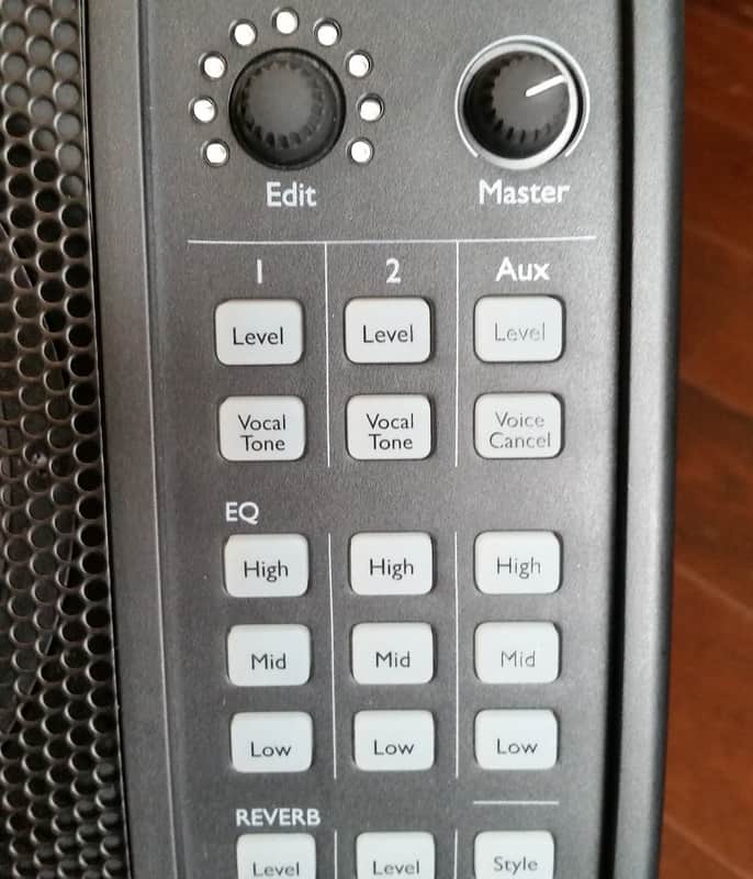 TC Helicon VoiceSolo FX150 - Thumbnail 5