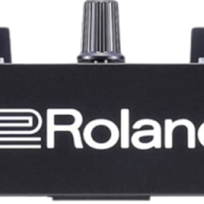 Roland DJ-202 2-Channel Serato DJ Controller image 5