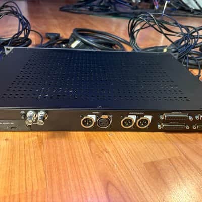 Universal Audio Apollo x16 Heritage Edition Thunderbolt 3 Interface LOADED & DB25 IO cables image 3