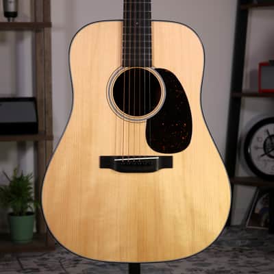 Martin D-18 Authentic 1937 Dreadnought VTS - Ebony Fingerboard, Natural image 1