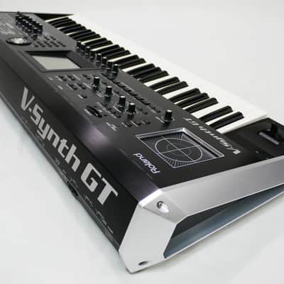 Roland V-Synth GT