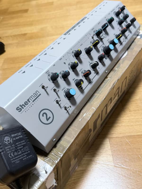 Sherman Filterbank 2 2000s - White with original box power supply - dual filter synth image 1