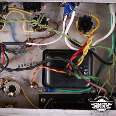 1968 Fender Vibrolux Reverb "Drip Edge" 2-Channel 35-Watt 2x10" Guitar Combo Silverface image 20