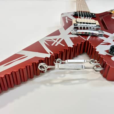 EVH Shark 2019 Burgundy/Silver Stripes image 6