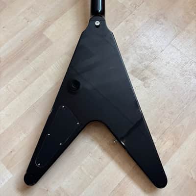 Gibson - 80s RI Flying V - Ebony w/ Brown Deluxe Gibson HD Case & Case Candy (2023-Demo) image 9