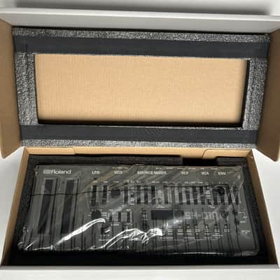 Roland SH-01A Boutique Series Module with DK-01 Dock - Gray image 8