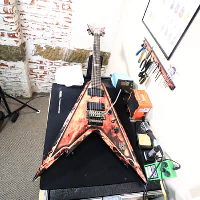 2007 Dean Dimebag Razorback V255 Explosion Guitar image 17