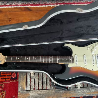 USA Fender Stratocaster VG 2008 - Sunburst image 2