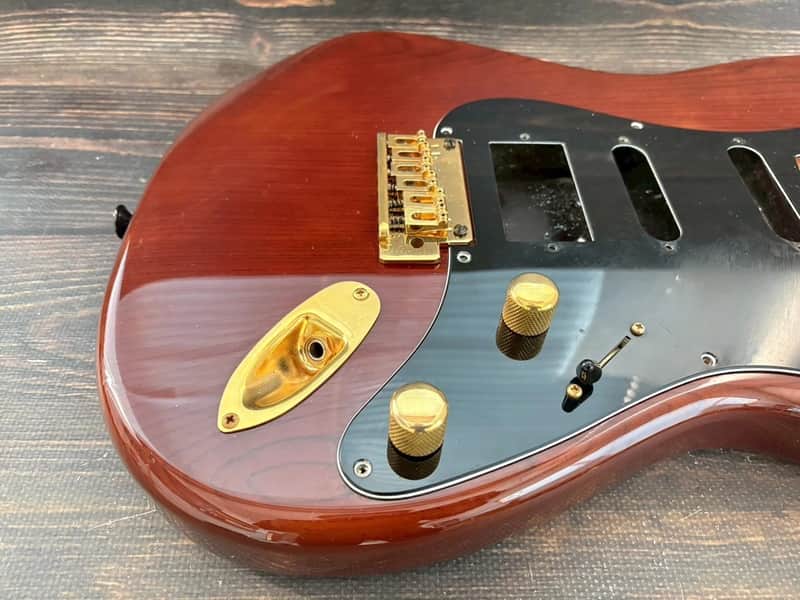 90s Charvel CST-060-SSH Stratocaster Type Ash Body w/Plate Made in