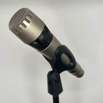 REFURBISHED AKG D1200C XLR image 1