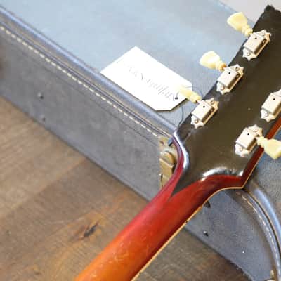 Vintage! 1962 Gibson Barney Kessel Custom Archtop Hollowbody Electric Guitar Cherry Sunburst + OHSC image 18