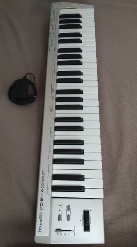 Clavier maître gris de 49 touches Roland PC-180A (Grey master keyboard of 49 keys) image 1