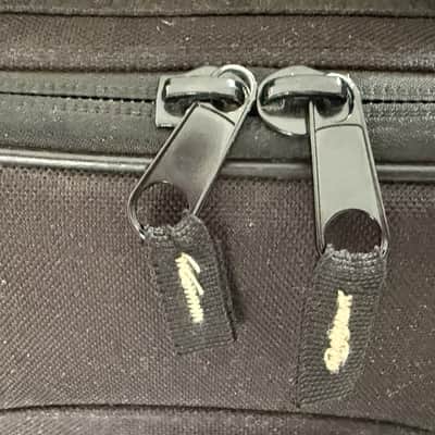 Gator G-MULTIFX-1110 Multi-FX Effects Pedal Bag 11" x 10" w/ Shoulder Strap image 2