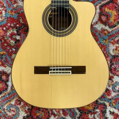 Cordoba Solista CE Spruce 2013 - Natural, Good, Top Cracks, SKU: I265732 image 1